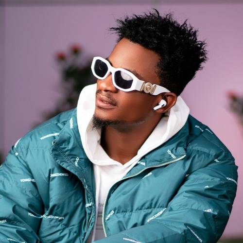 makarfina audio mp3 by hamisu breaker