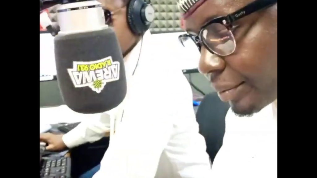 Farfesan Waka – Farfesan waka- HIRA DA FARFESAN WAKA a Arewa Radio (rough time) - Featured Image